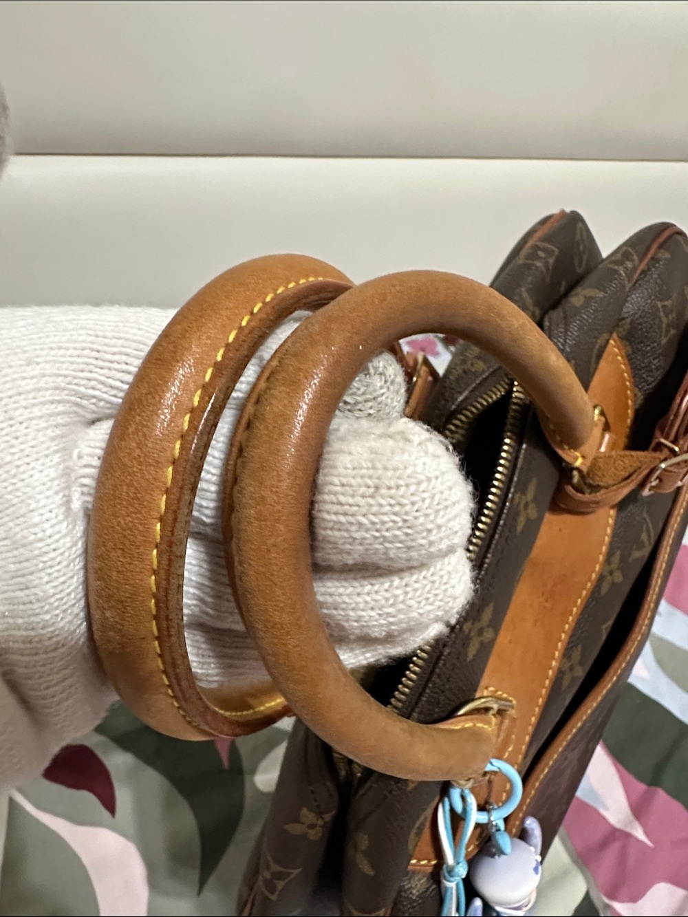 Louis Vuitton Deauville - Picture 13 of 14